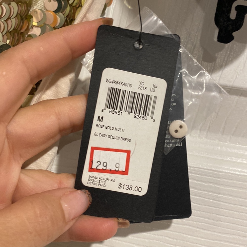 Guess - Picture 4 of 4